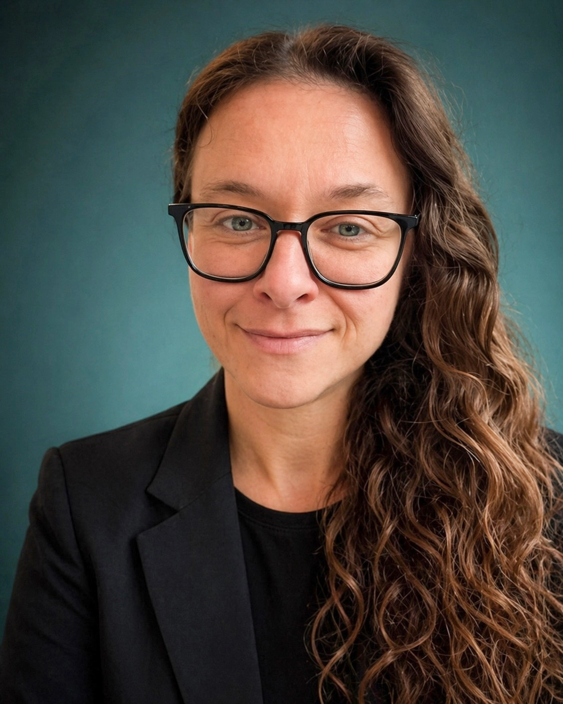 Laurence Paquette, Fractional CMO, executive coach, and keynote speaker based in Copenhagen
